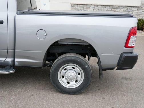 2023 RAM 2500 Tradesman Crew Cab 4x4 6'4' Box