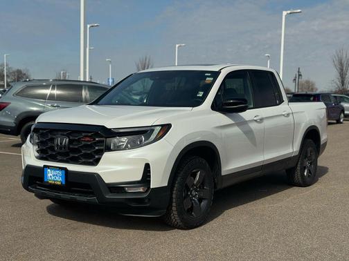 Platinum White 2026 Honda Ridgeline TrailSport