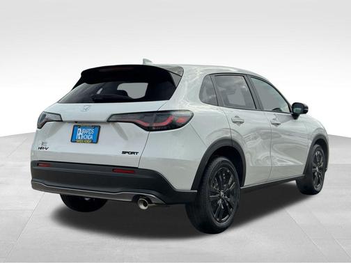 Platinum White 2026 Honda HR-V AWD Sport