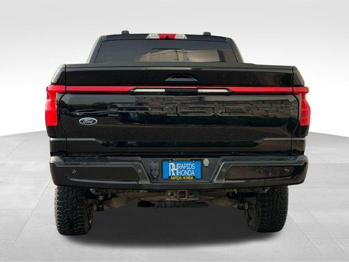 2023 Ford F-150 Lightning LARIAT