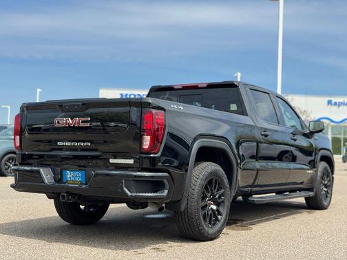 Onyx Black 2025 GMC Sierra 1500 Elevation