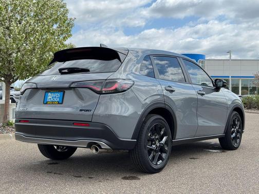 Urban Gray Pearl 2025 Honda HR-V AWD Sport