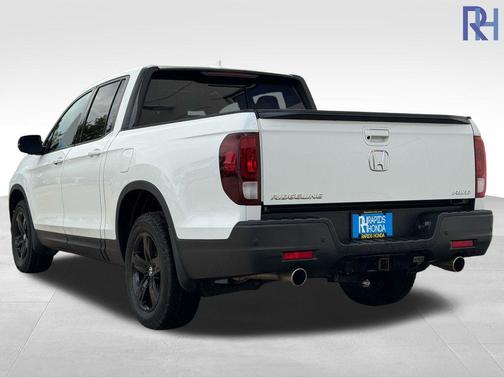 2022 Honda Ridgeline Black