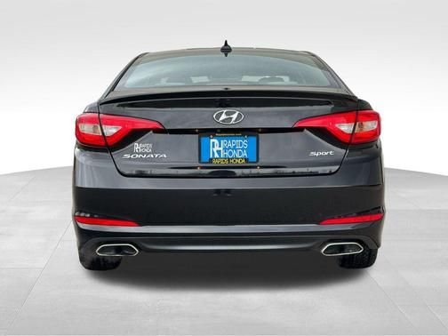 2016 Hyundai SONATA Sport