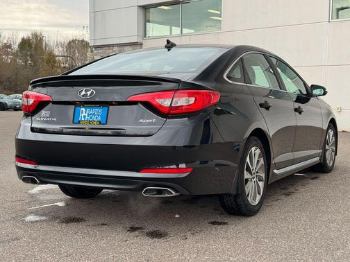 2016 Hyundai SONATA Sport