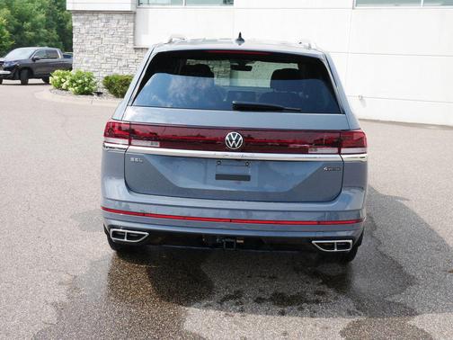 2025 Volkswagen Atlas 2.0T SEL Premium R-Line 4MOTION