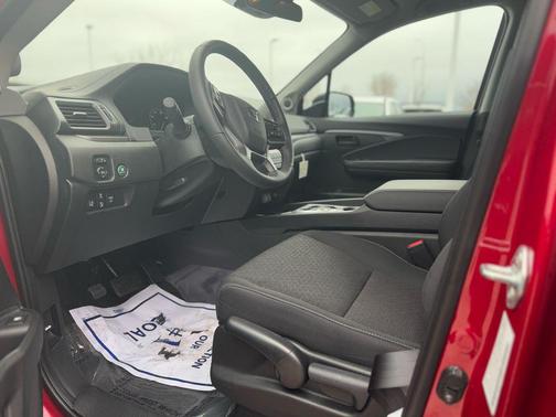 2025 Honda Ridgeline Sport