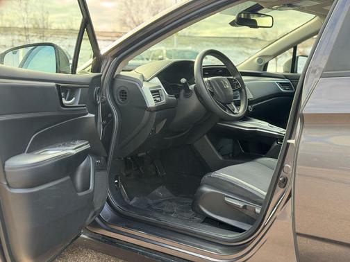 2018 Honda Clarity Plug-In Hybrid Base