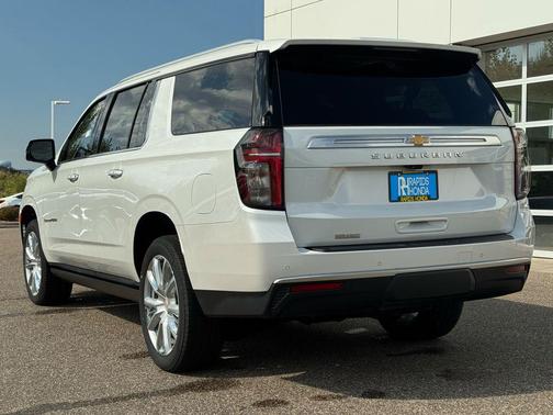 2024 Chevrolet Suburban 4WD High Country