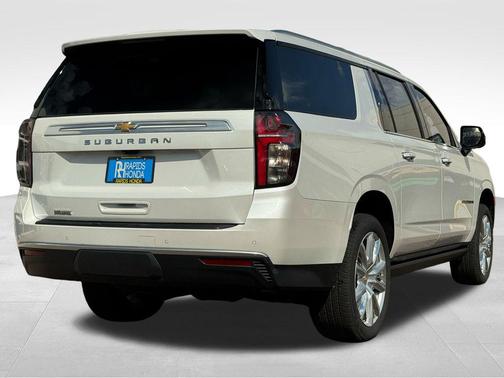 2024 Chevrolet Suburban 4WD High Country