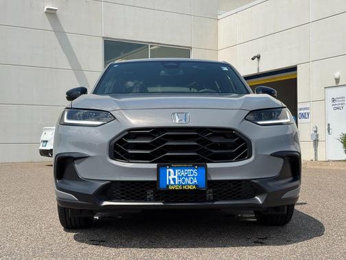 Urban Gray Pearl 2024 Honda HR-V Sport