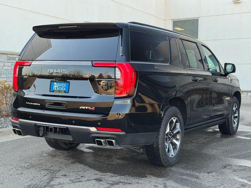 2025 GMC Yukon XL 4WD AT4 Ultimate