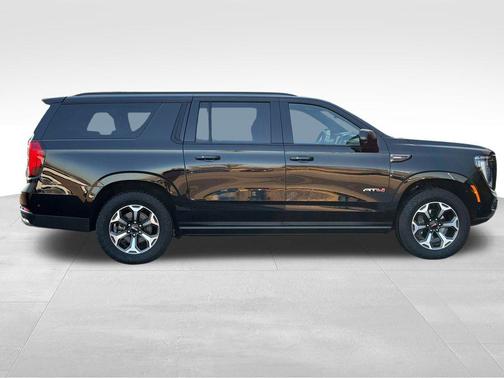 2025 GMC Yukon XL 4WD AT4 Ultimate