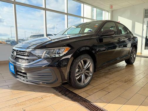 2022 Volkswagen Jetta 1.5T SE