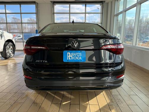 2022 Volkswagen Jetta 1.5T SE