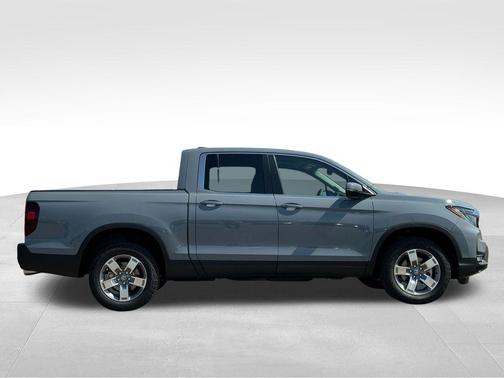 Gray 2026 Honda Ridgeline RTL