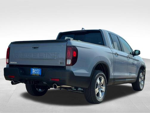 Gray 2026 Honda Ridgeline RTL