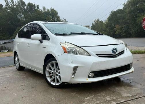 2012 Toyota Prius v Two