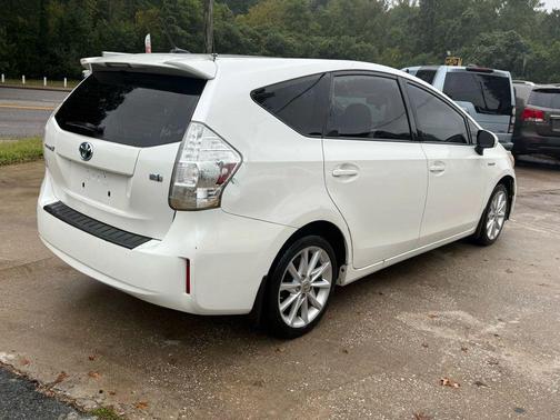 2012 Toyota Prius v Two