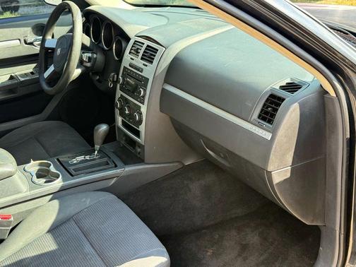 2010 Dodge Charger SXT