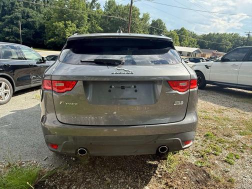 2017 Jaguar F-PACE 35t R-Sport