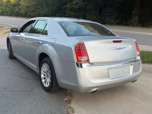 2012 Chrysler 300 S
