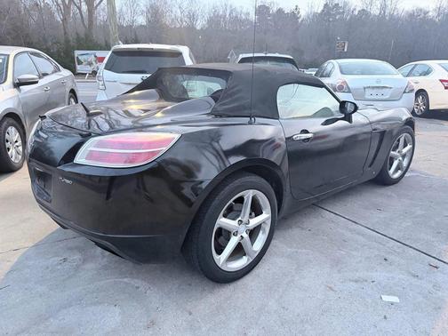 2008 Saturn Sky Red Line