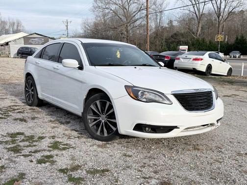 2012 Chrysler 200 S