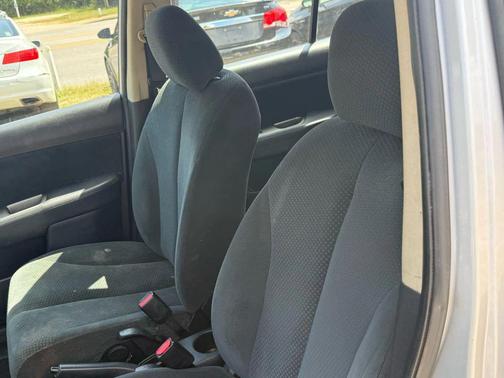 2011 Nissan Versa 1.8 S