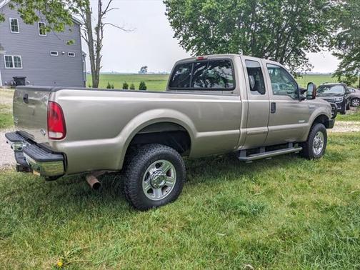 2005 Ford F-350 Lariat