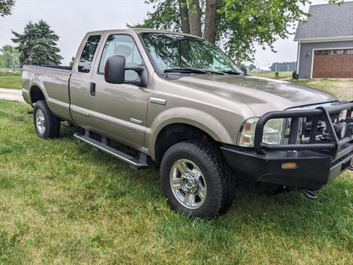 2005 Ford F-350 Lariat