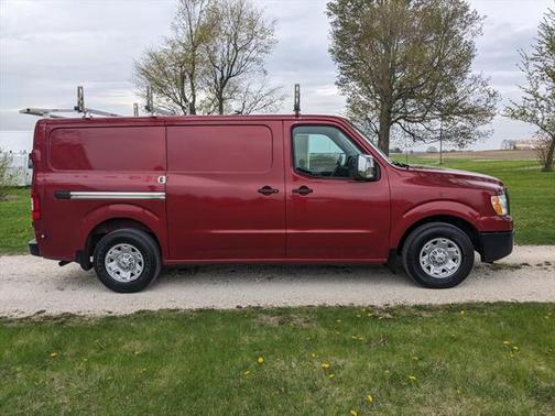 2021 Nissan NV Cargo NV3500 HD S V8