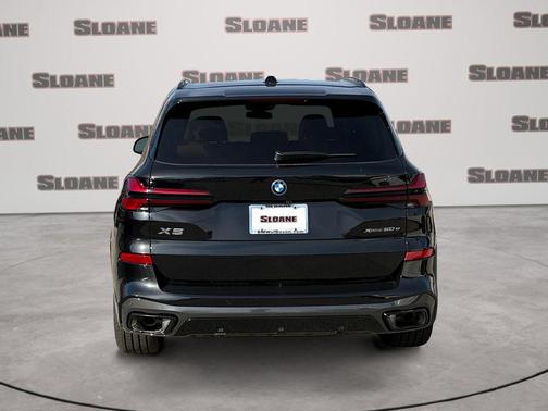 Black Sapphire Metallic 2026 BMW X5 PHEV xDrive50e