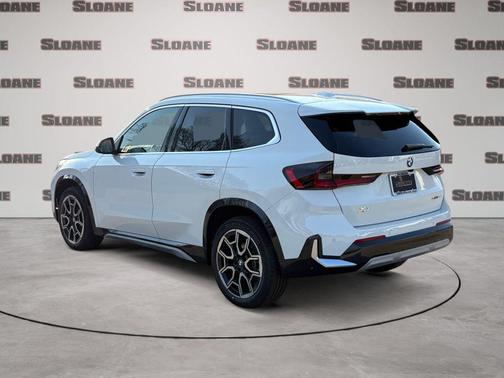 Alpine White 2026 BMW X1 xDrive28i