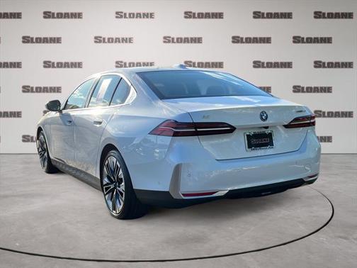 2024 BMW i5 eDrive40