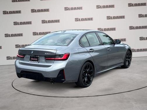 2025 BMW 330 i xDrive