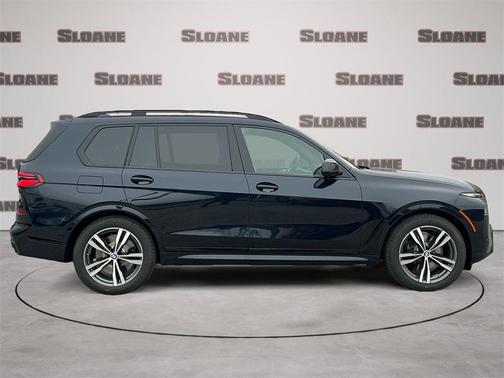 2026 BMW X7 M60i