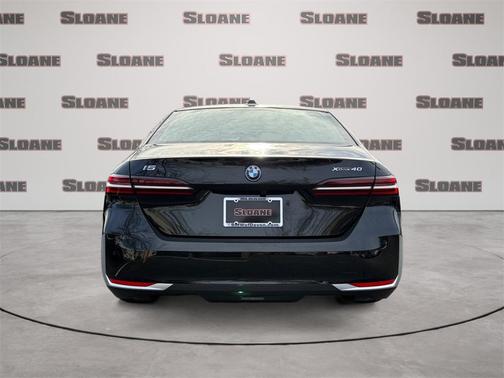 2025 BMW i5 xDrive40