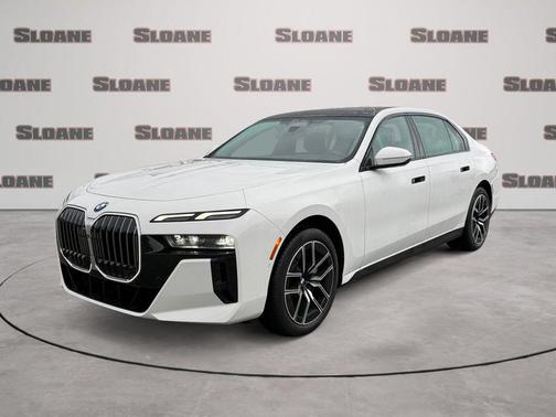 Alpine White 2025 BMW 740 xDrive