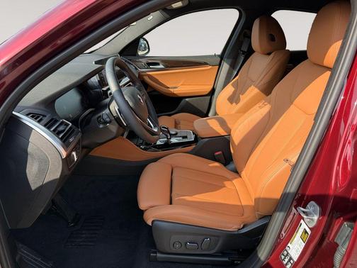 Aventurin Red Metallic 2025 BMW X4 xDrive30i