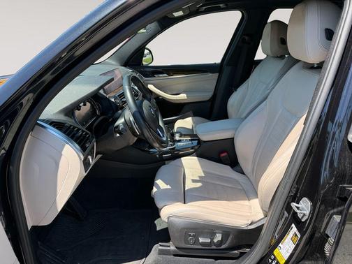 Black Sapphire Metallic 2019 BMW X3 xDrive30i