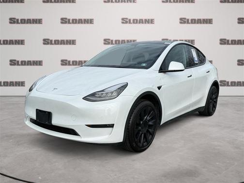 2022 Tesla Model Y Long Range Dual Motor All-Wheel Drive