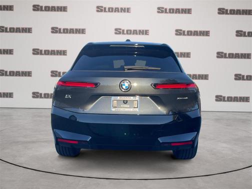 2026 BMW iX xDrive45