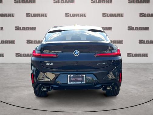 2023 BMW X4 xDrive30i