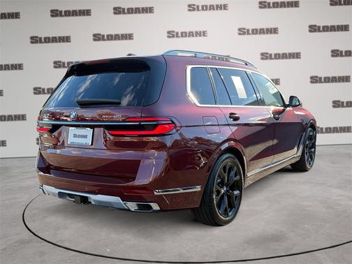 2025 BMW X7 xDrive40i