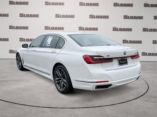 2021 BMW 750 i xDrive