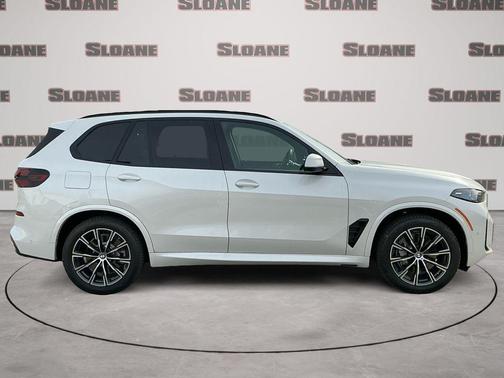 Mineral White Metallic 2026 BMW X5 PHEV xDrive50e