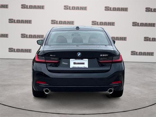 2025 BMW 330 i xDrive