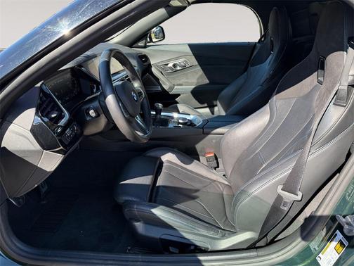 2025 BMW Z4 M40i