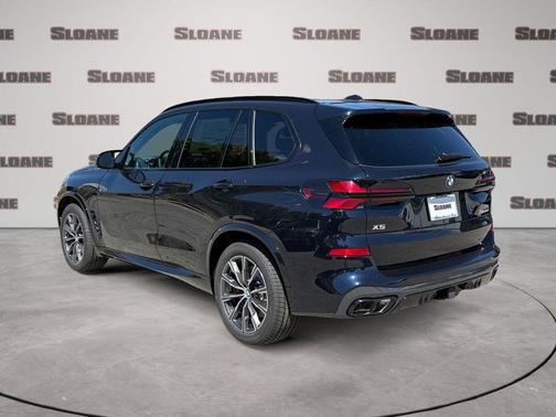 Carbon Black Metallic 2026 BMW X5 M60i